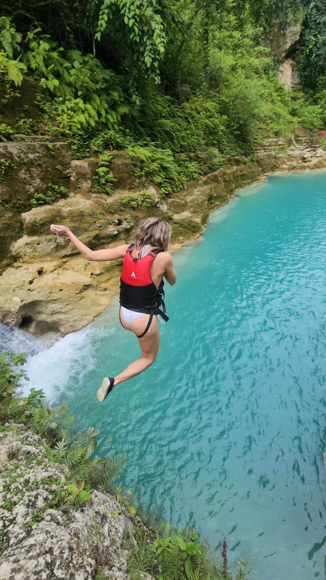 Alegria Wonderfalls-12